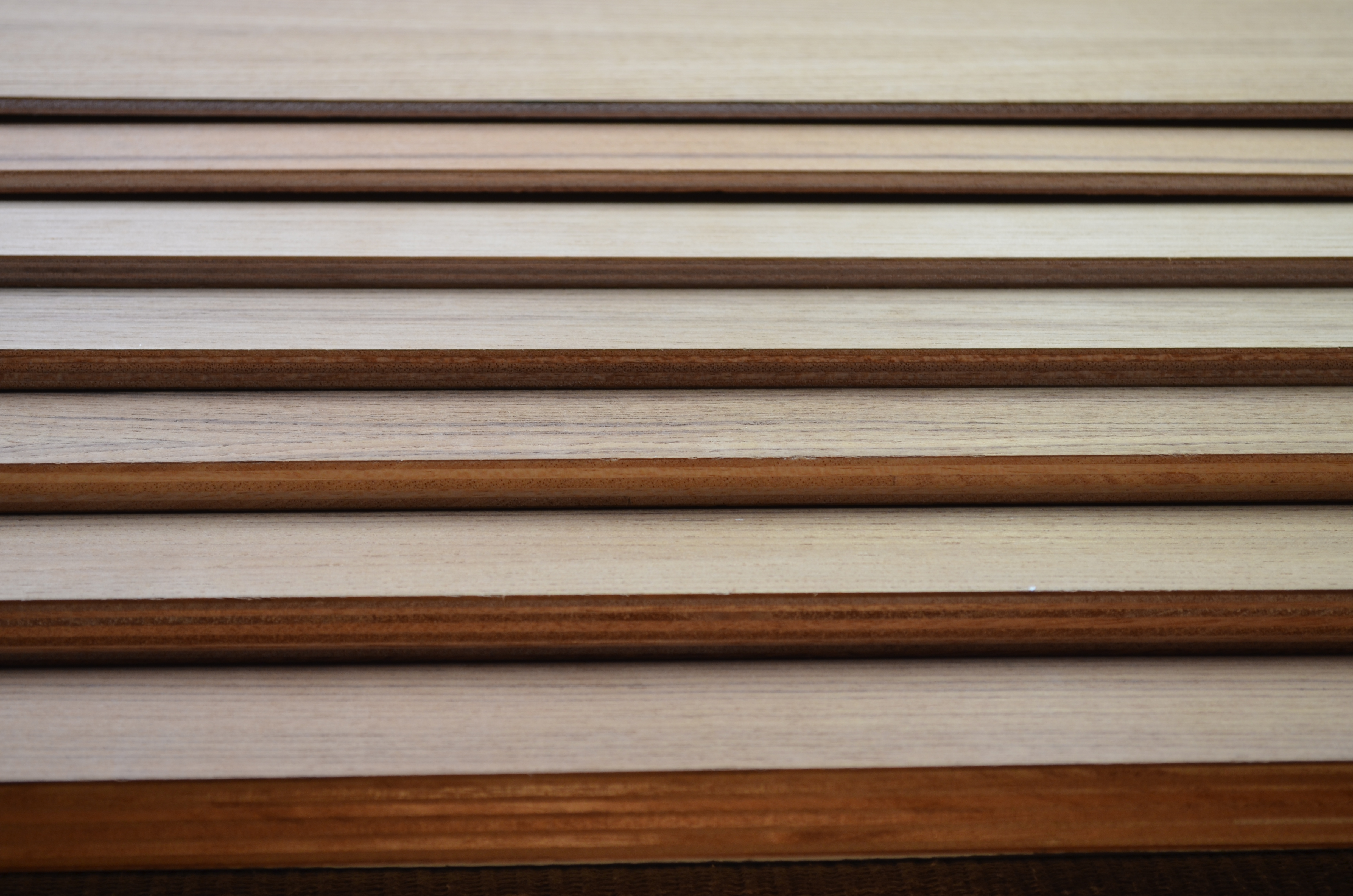 Teak Bootsbausperrholz mit 0,6 mm Messerfurnier Okoumé Innenlage