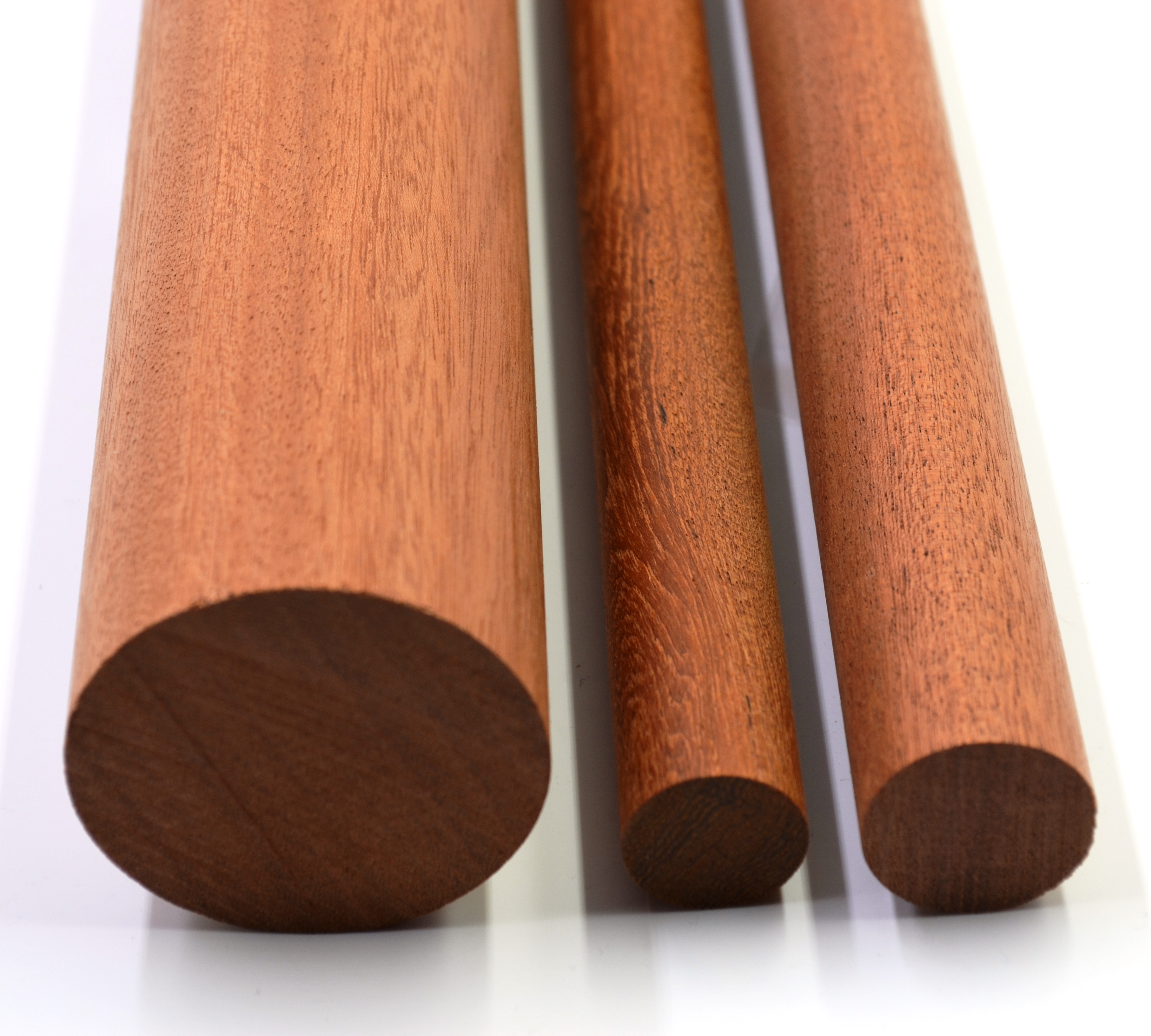 Sapeli Rundstab aus Mahagoni Holz